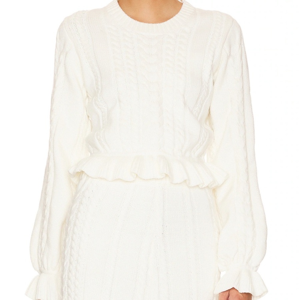 Ridley Ruffle Sweater in Cream
Show Me Your Mumu